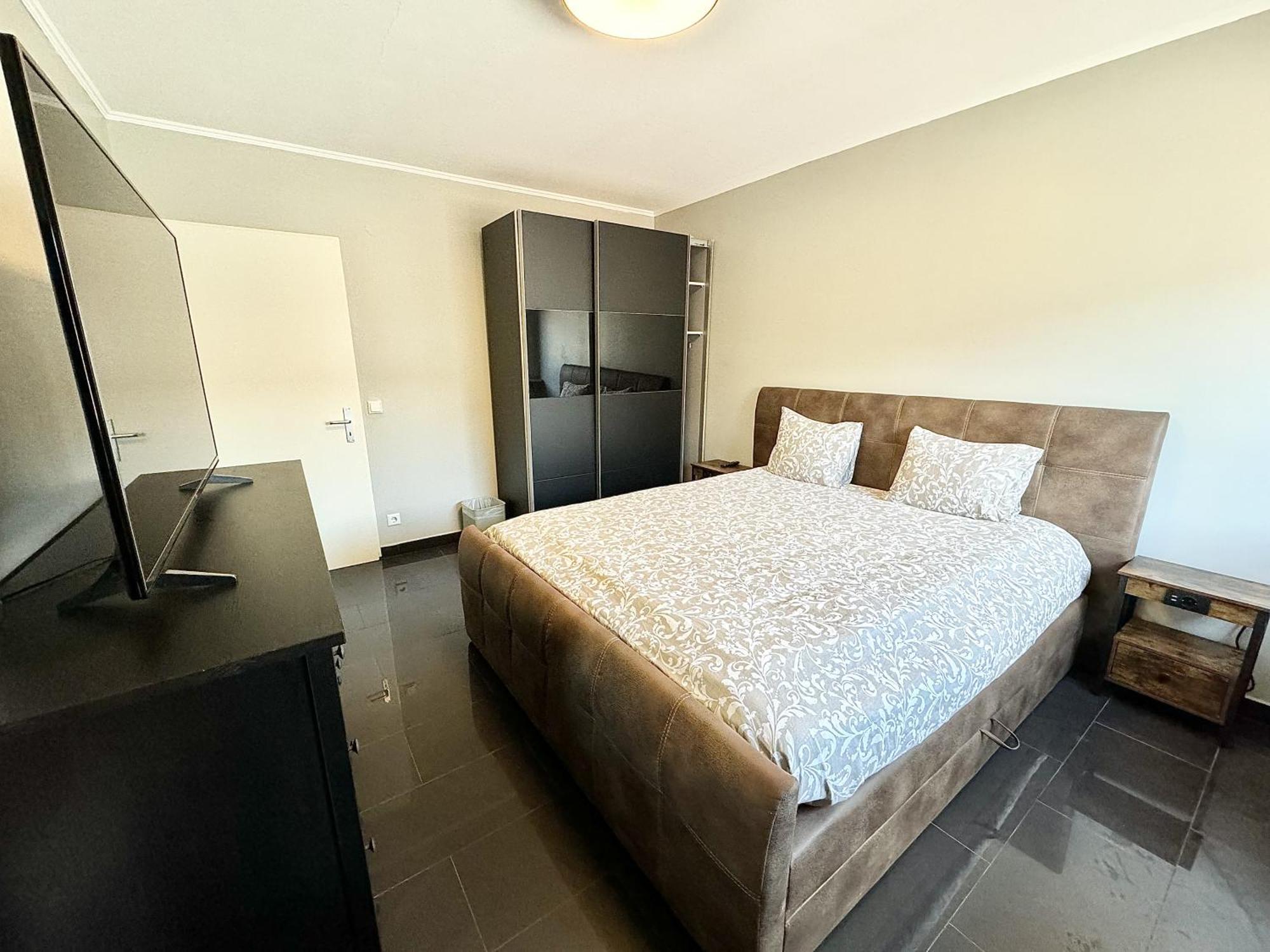 Esch-Sur-Alzette Apartment Exteriér fotografie